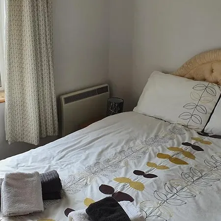 Two Bed With Sunroom And Stunning Views * Killybegs